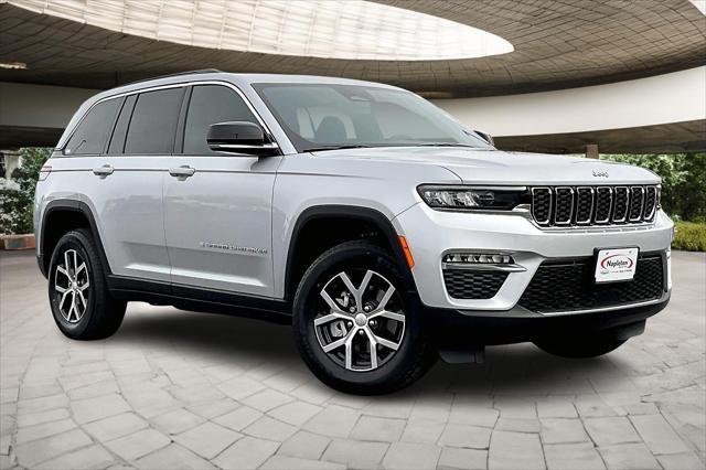 new 2025 Jeep Grand Cherokee car, priced at $47,088
