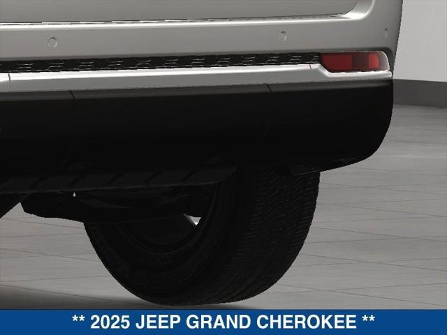 new 2025 Jeep Grand Cherokee car, priced at $46,087