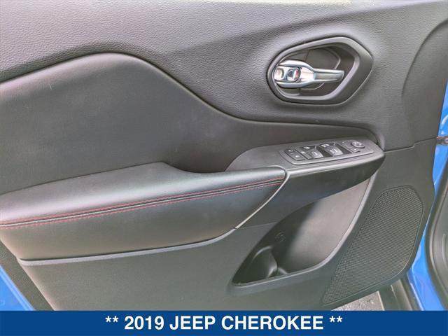 used 2019 Jeep Cherokee car, priced at $22,912