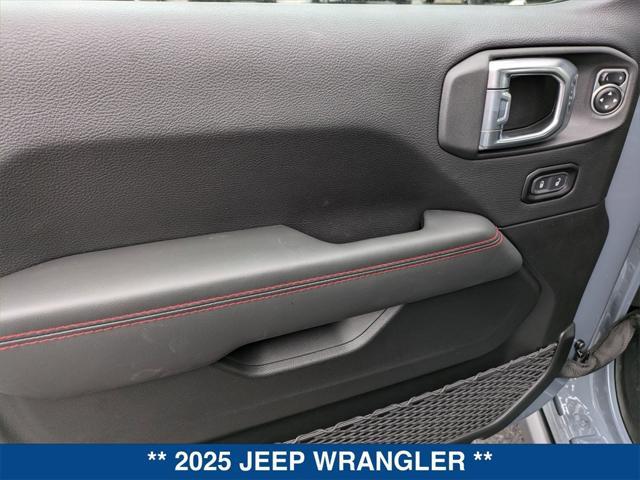 new 2025 Jeep Wrangler car, priced at $59,304