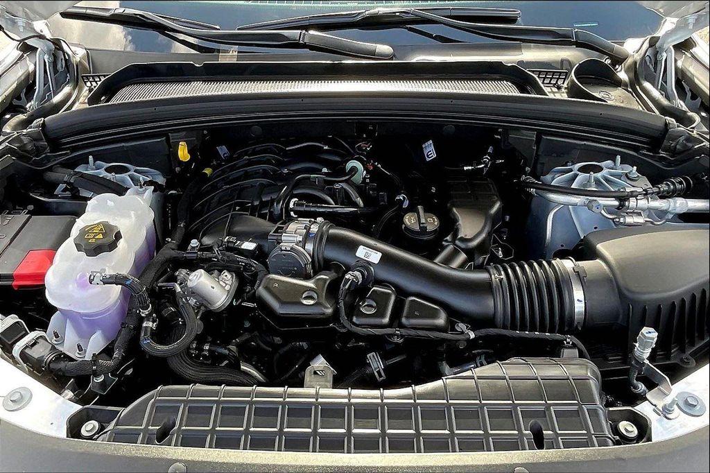 new 2025 Jeep Grand Cherokee car, priced at $44,570