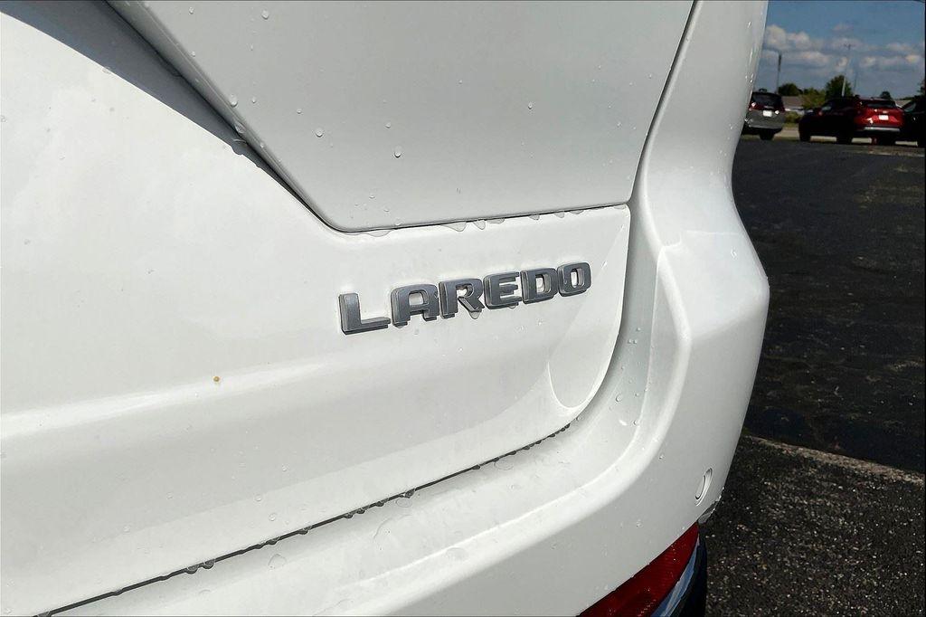 new 2025 Jeep Grand Cherokee car, priced at $44,570