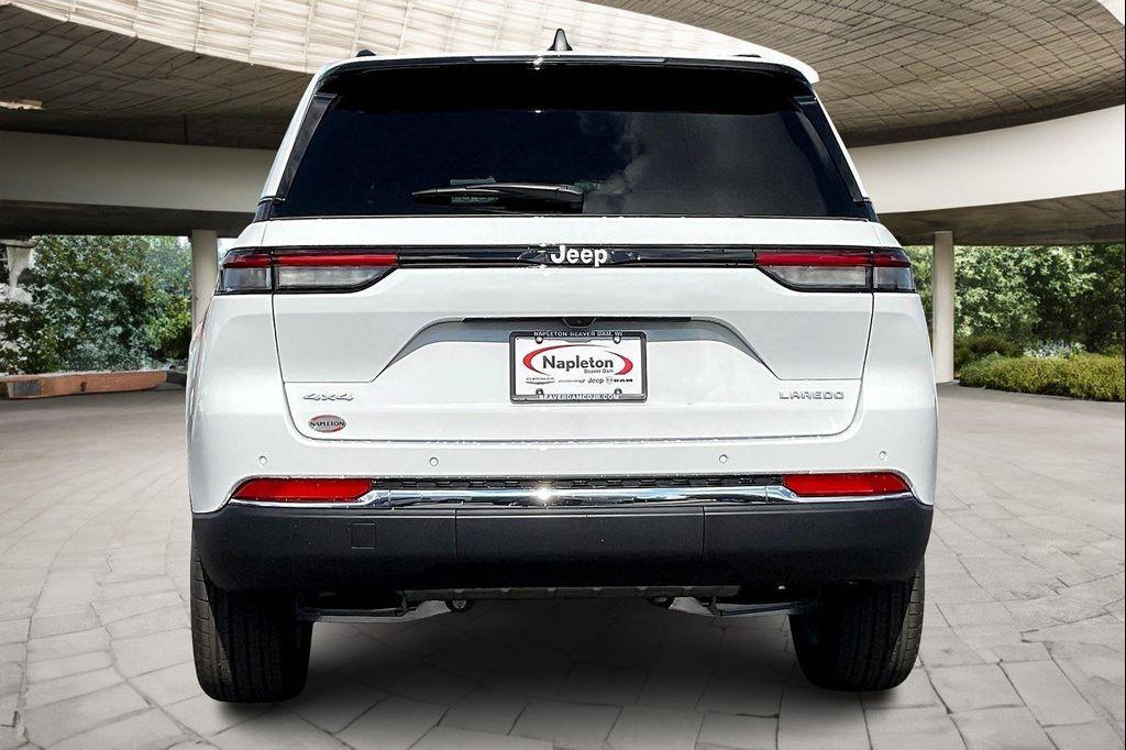 new 2025 Jeep Grand Cherokee car, priced at $44,570