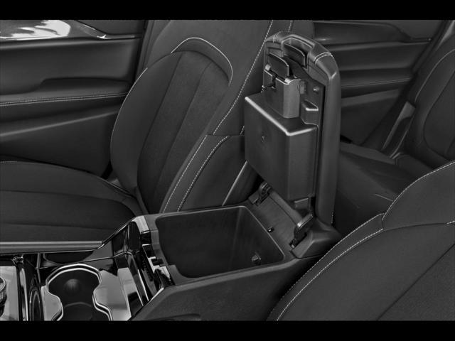new 2025 Jeep Grand Cherokee L car, priced at $52,620