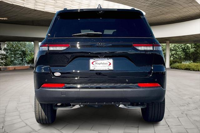new 2025 Jeep Grand Cherokee car, priced at $52,099