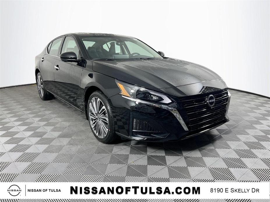 new 2024 Nissan Altima car, priced at $34,558