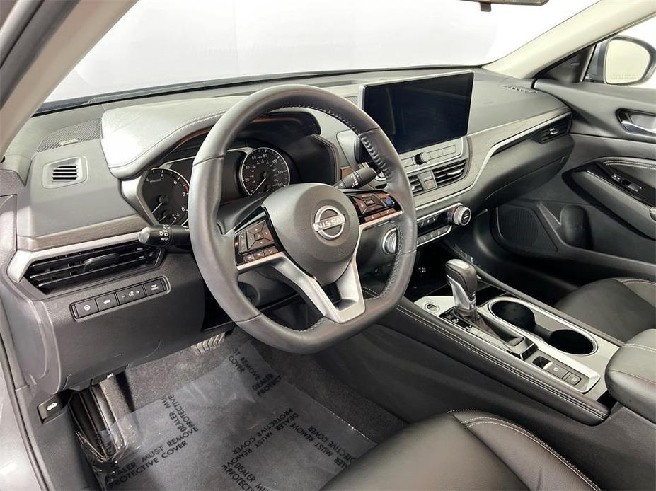 used 2023 Nissan Altima car, priced at $26,925