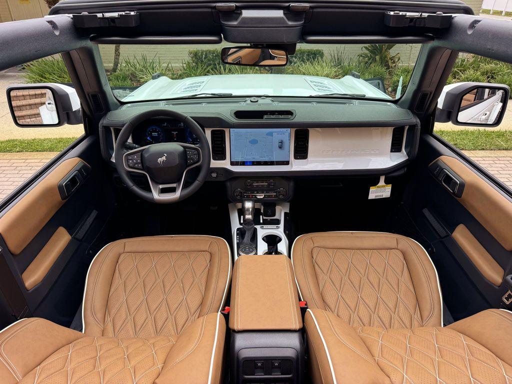 used 2025 Ford Bronco car