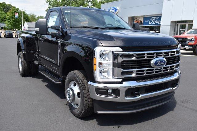 new 2024 Ford F-350 car, priced at $70,220