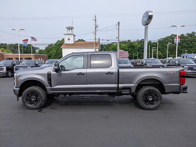 new 2024 Ford F-350 car, priced at $62,185