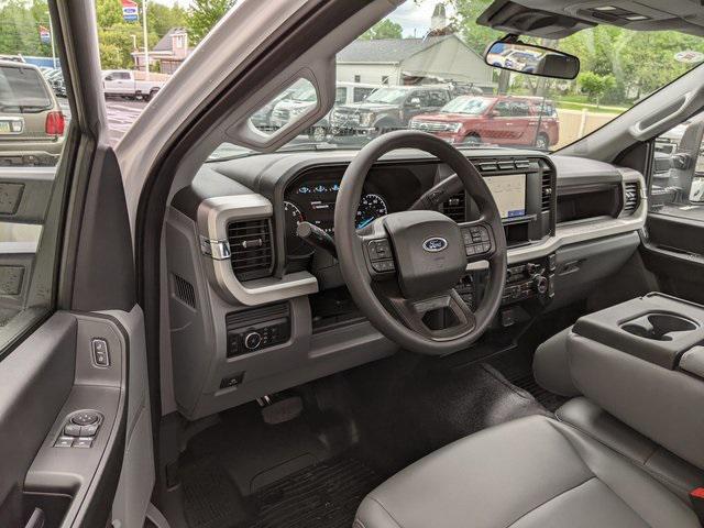 new 2024 Ford F-250 car, priced at $53,695