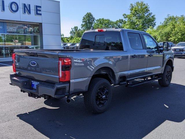 new 2024 Ford F-250 car, priced at $61,065