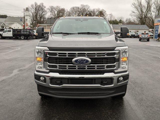 new 2024 Ford F-350 car, priced at $60,840