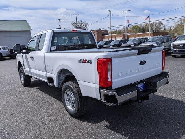 new 2024 Ford F-250 car, priced at $54,060