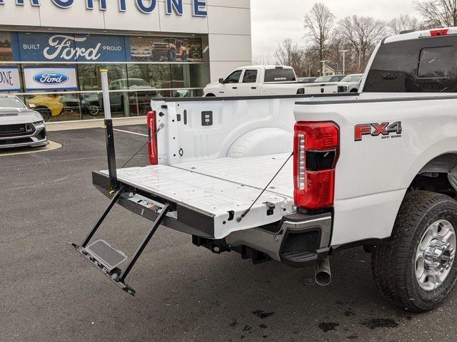 new 2025 Ford F-250 car, priced at $60,115