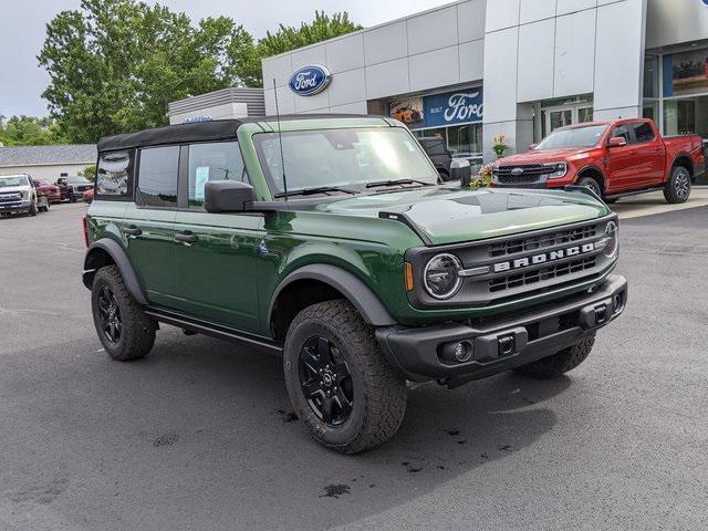 new 2024 Ford Bronco car, priced at $48,662