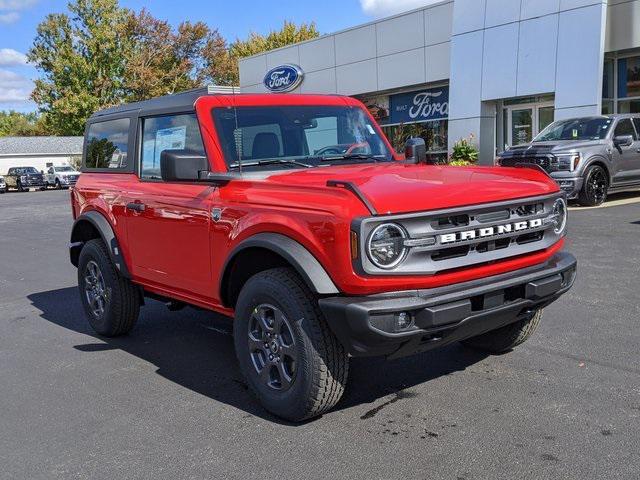 new 2024 Ford Bronco car, priced at $43,413