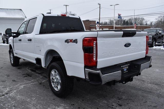 new 2025 Ford F-350 car, priced at $71,720