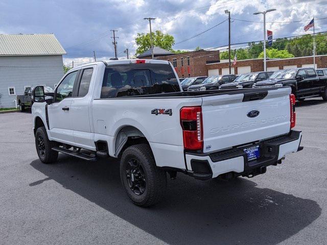 new 2024 Ford F-250 car, priced at $57,950
