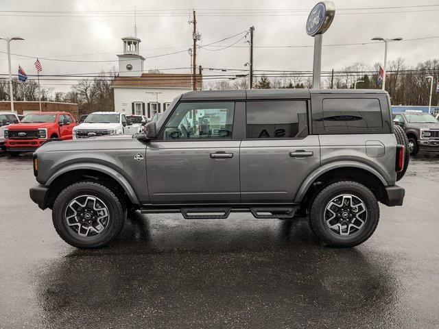 new 2024 Ford Bronco car, priced at $50,669