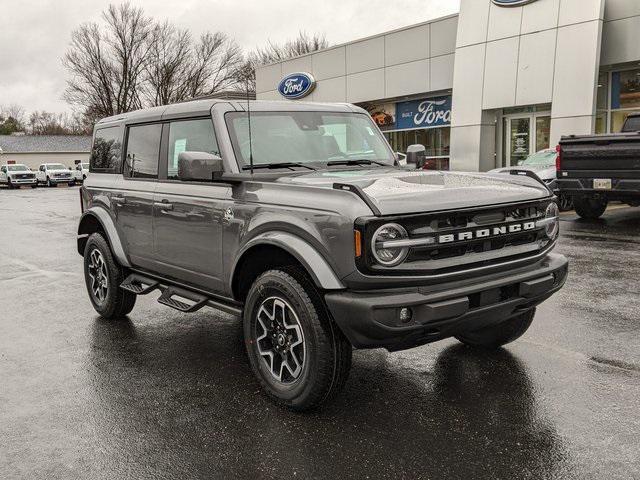 new 2024 Ford Bronco car, priced at $50,669