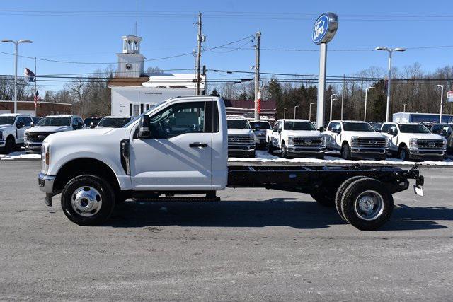 new 2025 Ford F-350 car, priced at $58,845