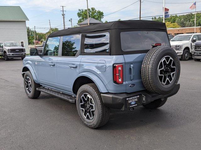 new 2024 Ford Bronco car, priced at $50,007