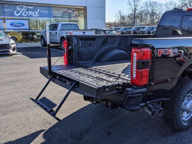 new 2024 Ford F-350 car, priced at $66,200