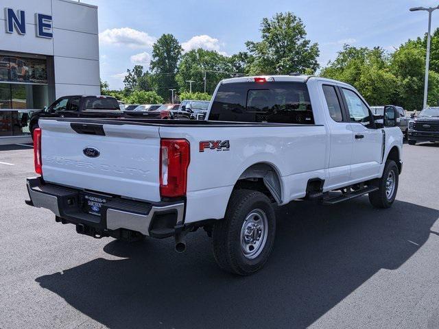 new 2024 Ford F-350 car, priced at $56,555