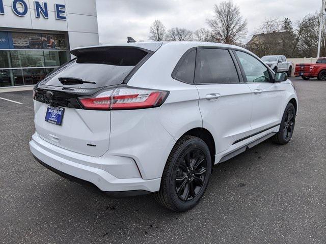 new 2024 Ford Edge car, priced at $37,900