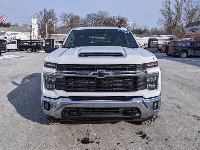 used 2024 Chevrolet Silverado 3500 car, priced at $58,000