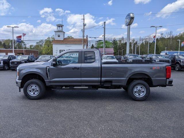 new 2024 Ford F-350 car, priced at $55,555