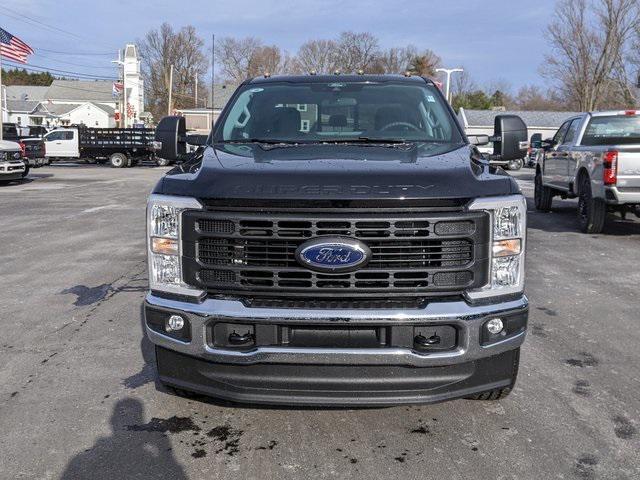 new 2024 Ford F-350 car, priced at $65,377