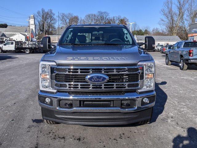 new 2024 Ford F-350 car, priced at $57,880