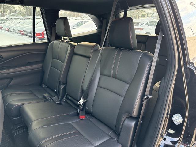 used 2022 Honda Pilot car, priced at $32,500