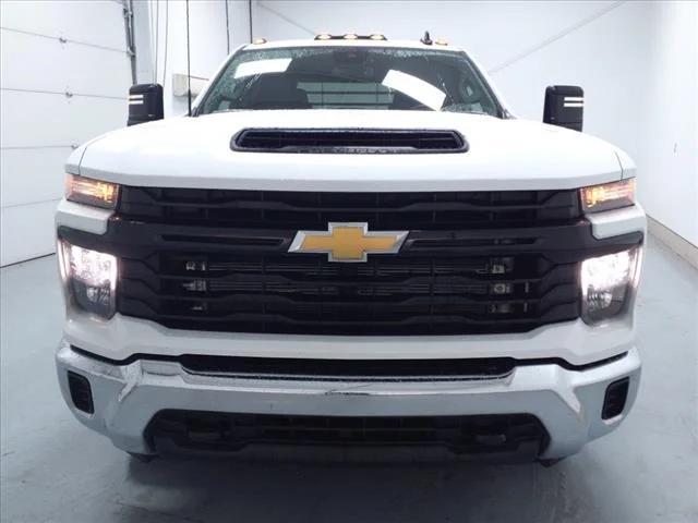 used 2024 Chevrolet Silverado 3500 car, priced at $65,990