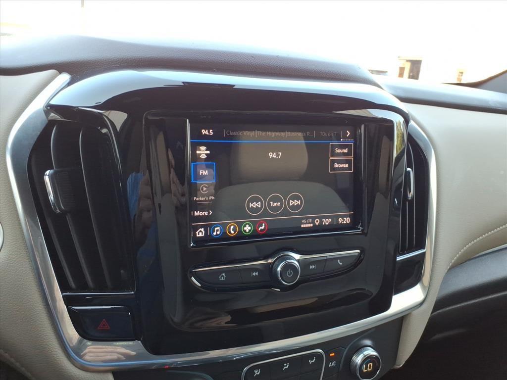 used 2022 Chevrolet Traverse car, priced at $24,987