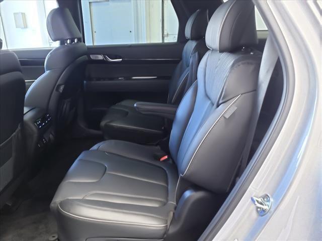 used 2025 Hyundai Palisade car, priced at $49,700