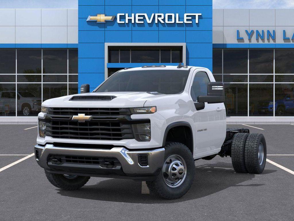 new 2025 Chevrolet Silverado 3500 car, priced at $52,043