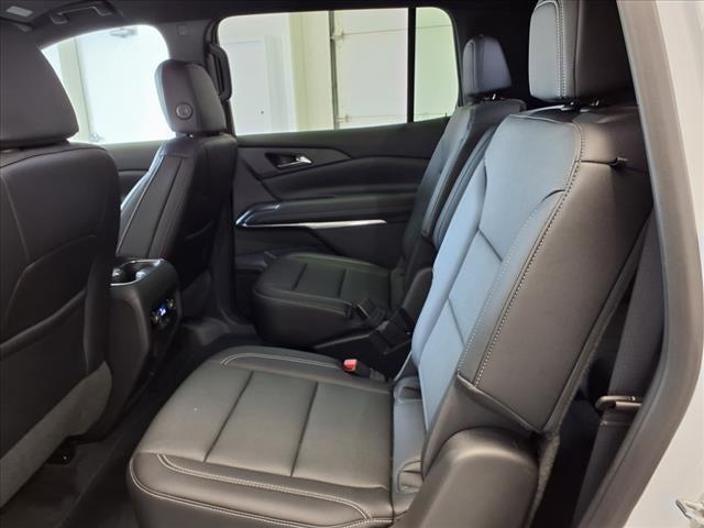 used 2025 Chevrolet Traverse car, priced at $43,278