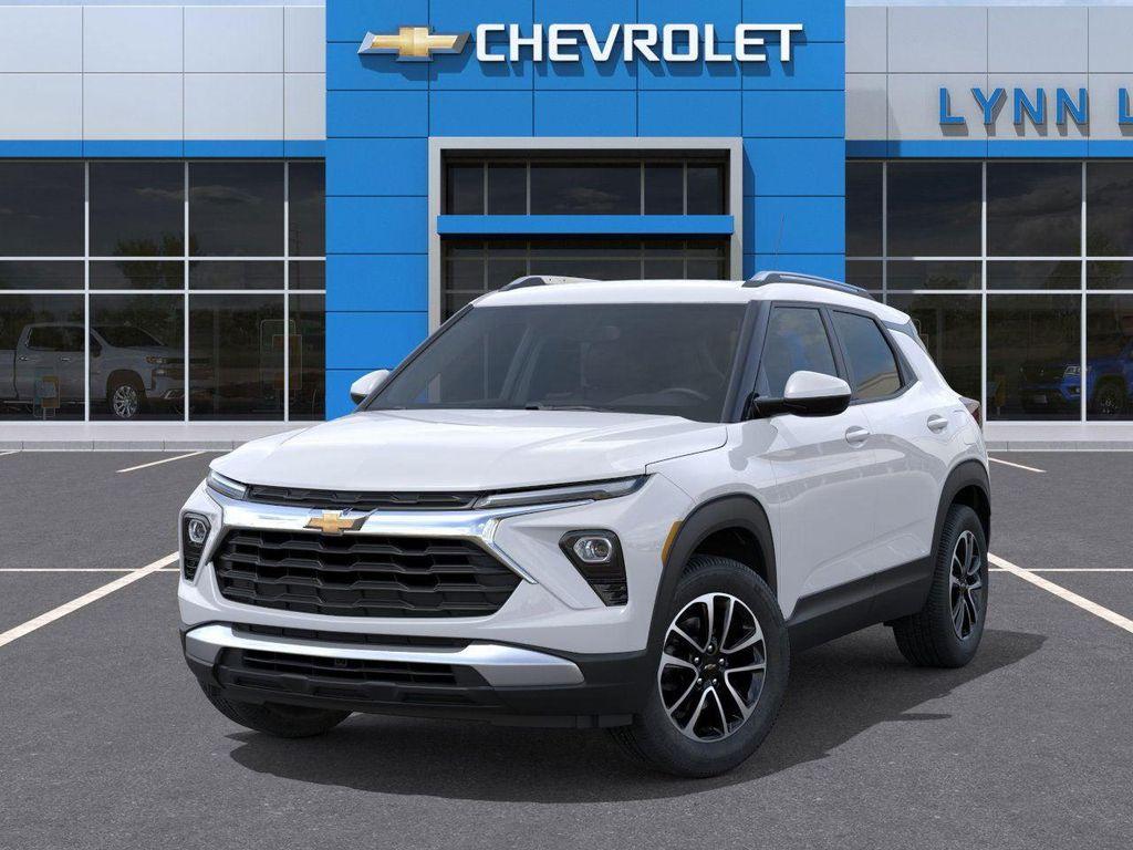 new 2026 Chevrolet TrailBlazer car, priced at $28,670