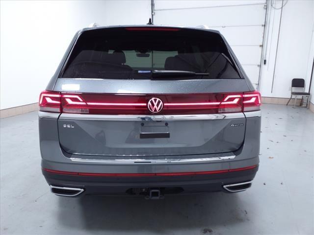 used 2024 Volkswagen Atlas car, priced at $44,990