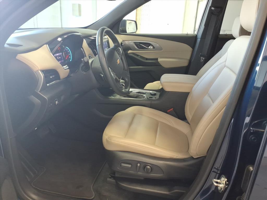 used 2023 Chevrolet Traverse car, priced at $32,299