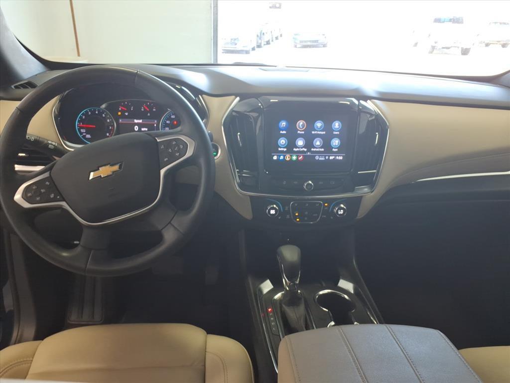 used 2023 Chevrolet Traverse car, priced at $32,299