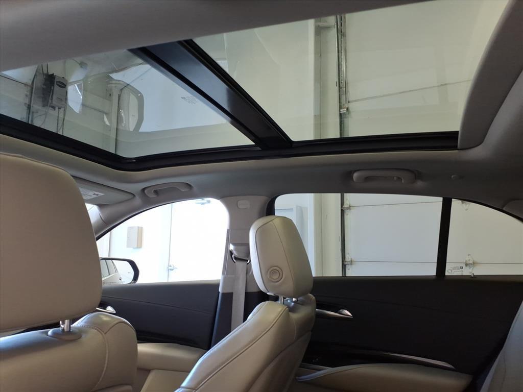 used 2023 Cadillac XT4 car