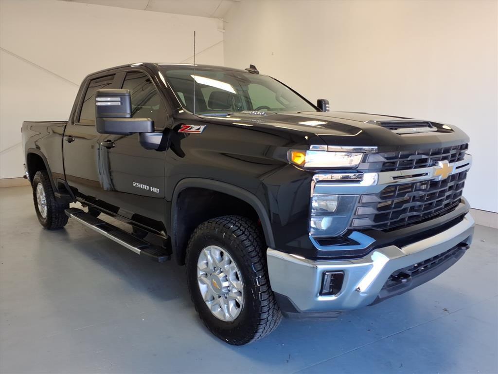 used 2024 Chevrolet Silverado 2500 car