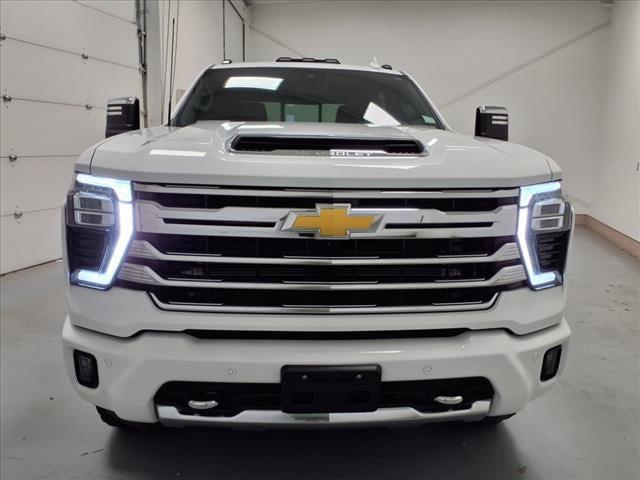 used 2024 Chevrolet Silverado 3500 car, priced at $79,236