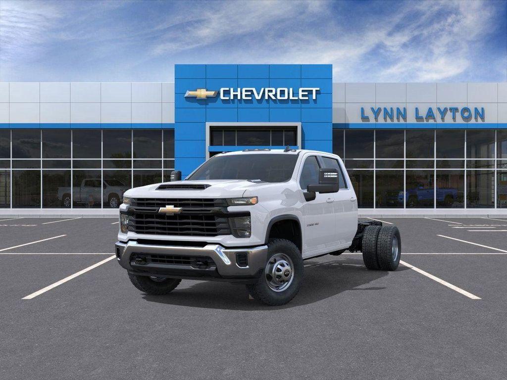 new 2025 Chevrolet Silverado 3500 car, priced at $66,093