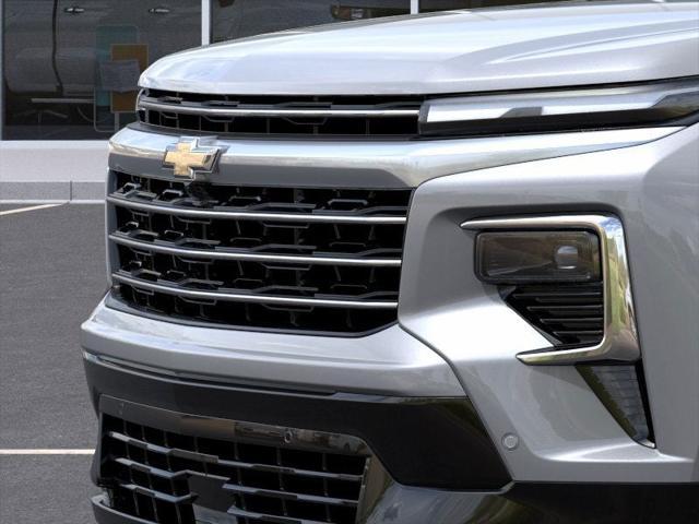 new 2025 Chevrolet Traverse car, priced at $56,194