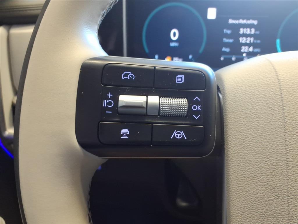 used 2024 Hyundai Santa Fe car, priced at $38,165